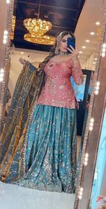 AARIKA TEXTILE Ensemble Sharara Palazzo en Soie Froissée de Haute Qualité avec Broderie de Paillettes et Dentelle, et Dupatta, Tenue Ethnique Festive, Livraison Rapide - Product Image 3