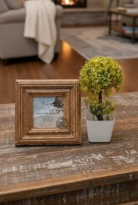 กรอบรูปไม้ทำมือสุดหรู ดีไซน์สวยงามเหนือกาลเวลา เหมาะสำหรับตกแต่งบ้าน - Product Image 3