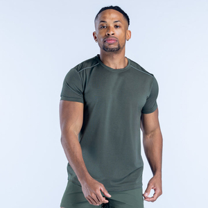 Chemises de sport pour hommes en polyester et élasthanne de haute qualité 180 GSM, coupe ajustée, avec bordure réfléchissante, légères, pour l'entraînement, logo personnalisé - Product Image 5