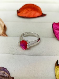 Bague de fiançailles unique en quartz arc-en-ciel, bijou élégant en pierres précieuses colorées, cadeau de mode pour femmes et jeunes filles - Product Image 4