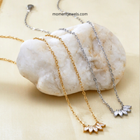 Collier pendentif feuille en zircon plaqué or 18 carats, chaîne délicate pour clavicule, pour femme, cadeau de fête