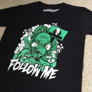 Camiseta de Moda Masculina de Alta Calidad con Tejido Premium y Diseño Urbano Contemporáneo - Product Image 2