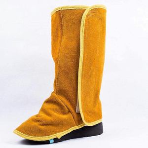 Protège-jambes de soudeur en cuir de vachette pleine fleur de qualité supérieure – Protection industrielle pour le travail et la sécurité - Product Image 3
