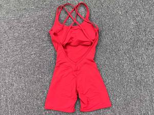 Combinaison de yoga sans dos à bretelles croisées taille haute, couleur unie, tenue d'entraînement une pièce - Product Image 5