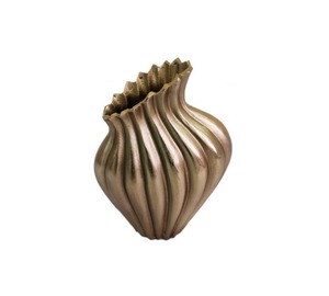 Vase à fleurs en aluminium avec design floral pour table, finition dorée, parfait pour la décoration de la maison et les mariages - Product Image 1