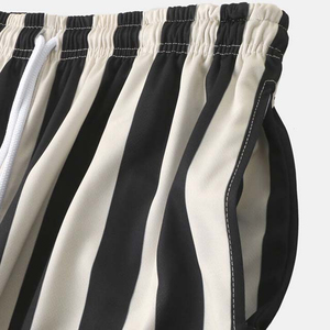 ชุดลำลองผู้ชายสำหรับฤดูใบไม้ร่วง ดีไซน์ใหม่ เสื้อยืดและกางเกงขาสั้นถัก แห้งเร็ว ผลิตจากโพลีเอสเตอร์/คอตตอน ขายส่ง ชุดออกกำลังกาย - Product Image 4