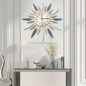 Sculpture murale ronde en métal de luxe minimaliste, style moderne, œuvre d'art pour la décoration de la maison, fabriquée en Inde, Zahid Exports - Product Image 1