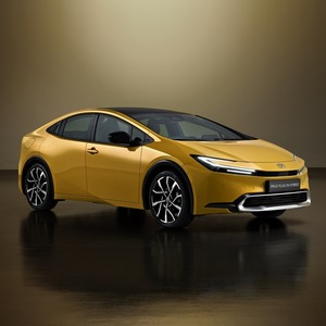 Toyota Prius hybride de qualité supérieure pour les acheteurs internationaux, offrant confort, fiabilité et technologie moderne - Product Image 2