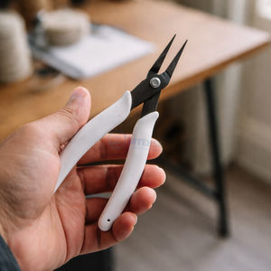 Pince à bec effilé industrielle en acier inoxydable, noire avec poignée blanche, pour bijoux et outils de bricolage (DIY) – Meilleures ventes - Product Image 5