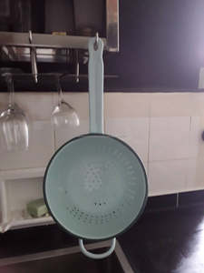Premium Quality Sky Blue <b>Colander</b> Enameled <b>Metal</b> Kitchenware Vegetable Rice Strainer Stylish Hot Selling Accessory - Product Image 4