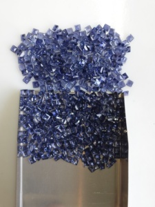 Iolite naturelle violette 2,5 mm, taille carrée à facettes, qualité supérieure, pierre précieuse en vrac, effets pleochroïques pour la fabrication de bijoux - Product Image 5