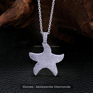 Collier Pendentif Étoile de Mer Sertie de Diamants Moissanite en Argent Sterling 925, Bijou Hip Hop de Luxe Thème Océan pour Hommes et Femmes - Product Image 1
