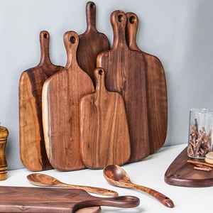 Planche à découper rustique en bambou avec poignée, écologique et durable, pour service gastronomique, découpe et usage décoratif - Product Image 4