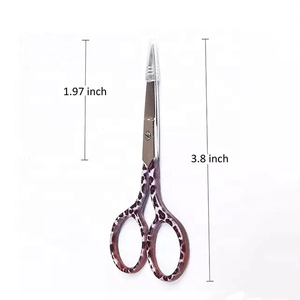 Ciseaux à ongles russes droits et tranchants en acier inoxydable de 3,5 mm d'épaisseur pour manucure et soin des cuticules, vente en gros Tegra Surgical Beauty - Product Image 4