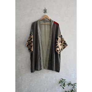 Kimono de Seda Indio Hecho a Mano para Mujer, Bata Corta Estampada para Descanso, Spa, Ropa de Dormir y Playa - Product Image 2