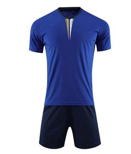 Ensemble de maillots de football personnalisés pour équipe avec tissu anti-humidité pour une performance active - Product Image 1