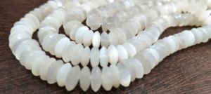 Cuentas de piedra lunar blanca natural facetada, corte alemán, forma de rondel, 9-12 mm, hebra de 8 pulgadas de largo - Product Image 4