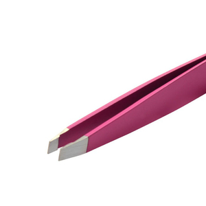Pince à épiler professionnelle rose pour sourcils avec peigne et étui assorti, en acier inoxydable, à pointe inclinée, ensemble 2-en-1, OEM - Product Image 2