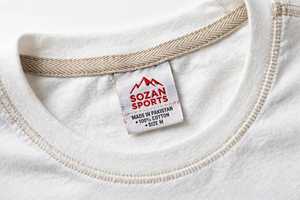 Camiseta de Poliéster Transpirable Blanca para Hombre, Manga Corta, Cuello Redondo, con Estampado de Letras, Corte Regular, Informal - Product Image 3