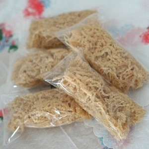 Exportation d'algues Cottonii biologiques Algues de mer crues saines jaune et violet du Vietnam 100% - Product Image 3