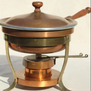 Réchaud à buffet artisanal en cuivre avec design classique et support métallique pour restaurants, hôtels et équipements de restauration - Product Image 1