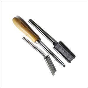 Nuevos instrumentos veterinarios: Raspador dental para caballos, herramientas de herrador con cabezal de acero inoxidable y mango de plástico reutilizable - Product Image 4