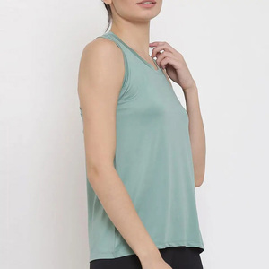 Débardeur de sport confortable pour femme, grande taille, en coton/fibre de bambou, vêtement de fitness uni en jersey à col rond sans manches pour l'été - Product Image 3