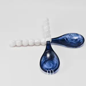 ชุดเซิฟเวอร์สลัดทำด้วยมือลายหินอ่อนหมุนวนน้ำรวมถึงส้อมและช้อนสำหรับใช้ในครัว - Product Image 1