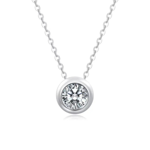 Collar de Lujo con Diamante Cultivado en Laboratorio, Corte Marquesa, Oro Blanco, Bisel Moderno, con Piedra Solitaria Certificada y Sostenible - Product Image 1