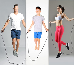 Cuerda para saltar profesional diseñada para entrenamiento de velocidad, ejercicio cardiovascular y rutinas de entrenamiento de alto rendimiento, alta calidad - Product Image 4