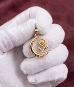 Colgante de Plata de Ley 925 Sólida con Girasol y Luna Creciente, Bañado en Oro Vermeil, Joyería Celestial Floral Nueva al por Mayor - Product Image 3