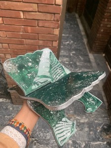 Support de Coran unique en résine, fait main, personnalisable, nouvelle arrivée à prix réduit pour usage au bureau - Product Image 3