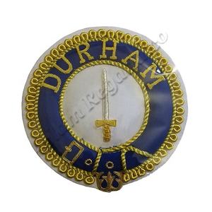 Insigne de manteau de garde Durham KT personnalisé brodé 3D tissu et feutre insigne de robe maçonnique avec fixation magnétique - Product Image 1