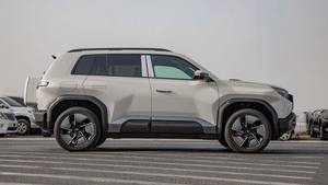 BYD Leopard TITANIUM 3 EV 2025 - Product Image 5