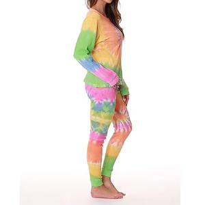 Conjunto deportivo tie dye para mujer de alta calidad, con el mejor material antibacteriano, última versión, tendencia actual, anti UV. - Product Image 2