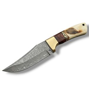 Cuchillos de Caza Tradicionales con Hoja de Acero con Patrón de Damasco y Mango Tallado, Construcción de Hoja Fija para Campismo y Senderismo al Aire Libre - Product Image 1