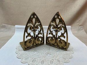 Simple and Elegant Brass <b>Bookends</b> – A Timeless Accessory for Studies, Libraries, and Desks - Product Image 6