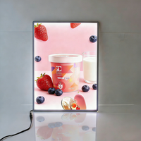 Affiche publicitaire rotative à LED, cadre en aluminium personnalisé, panneau de menu simple face, haute luminosité, forme personnalisée, respectueux de l'environnement