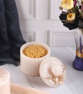 New Arrival Best Prices Luxury Food <b>Storage</b> Resin Jar Set for Kitchen Use <b>Stackable</b> Classic Handcrafted Custom Color <b>Containers</b> - Product Image 5