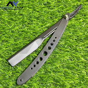 มีดโกนหนวดตรงแบบพับได้สำหรับผู้ชายมีดโกนหนวดแบบเปียกด้ามจับสีดำด้านดีไซน์แบบมีรูตามสั่ง - Product Image 4