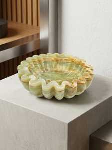 Cuenco de Resina Hecho a Mano con Diseño Artístico Único para Decoración Moderna del Hogar - Product Image 2