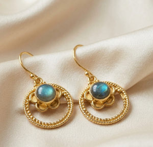 Boucles d'oreilles pendantes en labradorite naturelle, boucles d'oreilles créoles florales en argent sterling 925, bijoux bohèmes faits à la main, cadeau de Noël - Product Image 2