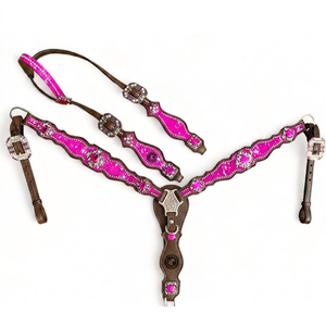 Collier de poitrine pour cheval de style western fait main avec des cristaux de strass durables et des couleurs de cuir variées - Product Image 1