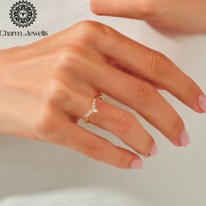 Bague de fiançailles Charm_Jewells pour femme en or massif 18 carats plaqué or rose, sertie d'un moissanite taille poire, style romantique - Product Image 1