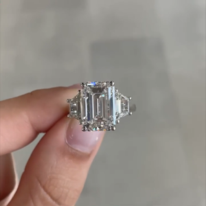 Emerald Cut Lab-Grown <b>Diamond</b> Engagement Wedding <b>Ring</b> 1 Carat Yellow Gold 14k Luxury IGI Certified Party - Product Image 1