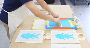 Kit de sérigraphie modulaire SURIMACCA | DIY et utilisation éducative | kit d'impression de t-shirt - Product Image 2