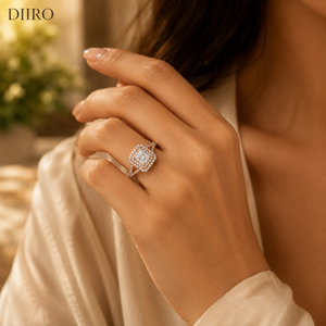 Anillo de Compromiso de Moissanita con Corte Princesa Chapado en Oro Rosa con Diseño Halo, Certificado GRA, Anillo Personalizado con Forma Elegante - Product Image 6