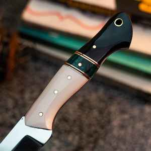 มีดสำหรับตั้งแคมป์และล่าสัตว์เกรดอุตสาหกรรม ออกแบบตามสั่ง OEM/ODM สำหรับใช้งานกลางแจ้ง คุณภาพพรีเมียม ขายส่งจำนวนมาก รับผลิตตามสั่ง - Product Image 2