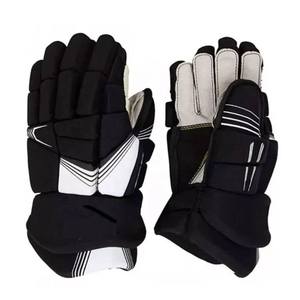 Gants de hockey sur glace en polyester légers et durables, design spécial avec poignées multicolores par Eoin Winston Sports Pakistan - Product Image 3