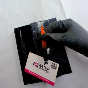 Pince à épiler pour cils 45 Ombre Orange/Noir Argent, à pointe lisse/fibre, en acier inoxydable, acrylique, anti-magnétique, anti-statique, avec prise en main parfaite - Product Image 5